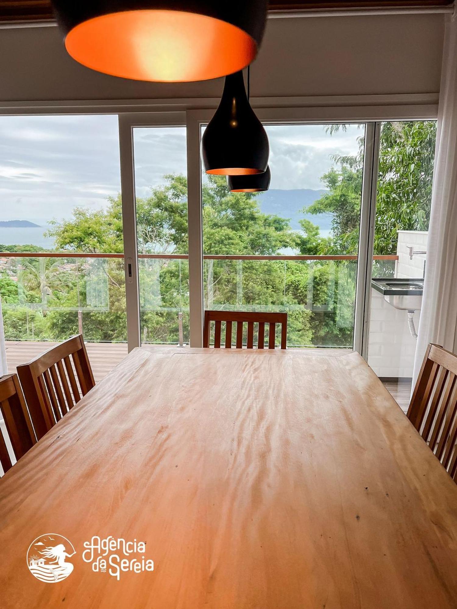 Linda Casa Com Vista Incrivel Em Condominio No Sul Da Ilha Ilhabela Bagian luar foto
